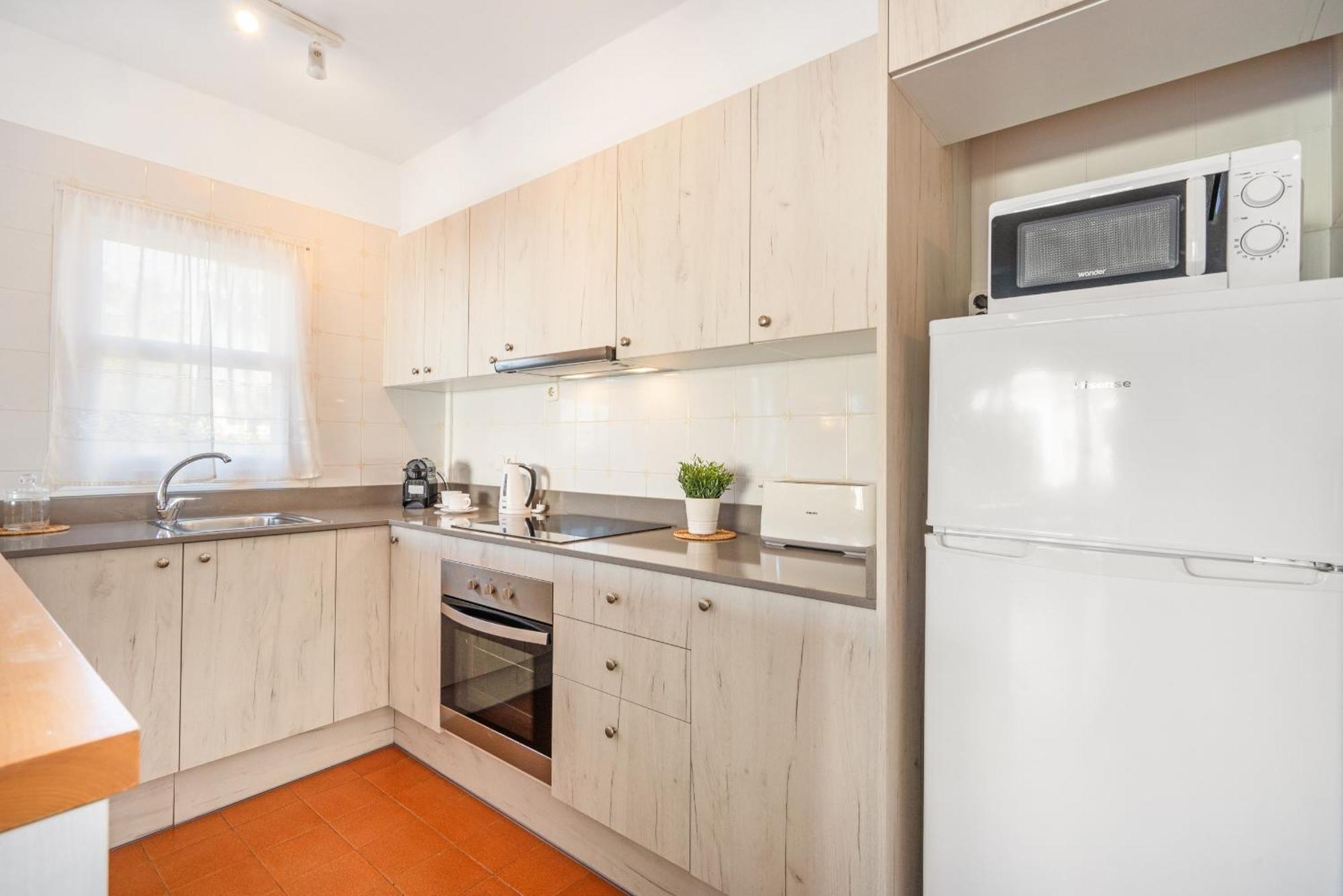 Apartamento La Brisa Ареналь-д'ен-Кастель Екстер'єр фото